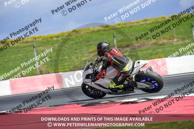 Circuito de Navarra;Spain;event digital images;motorbikes;no limits;peter wileman photography;trackday;trackday digital images